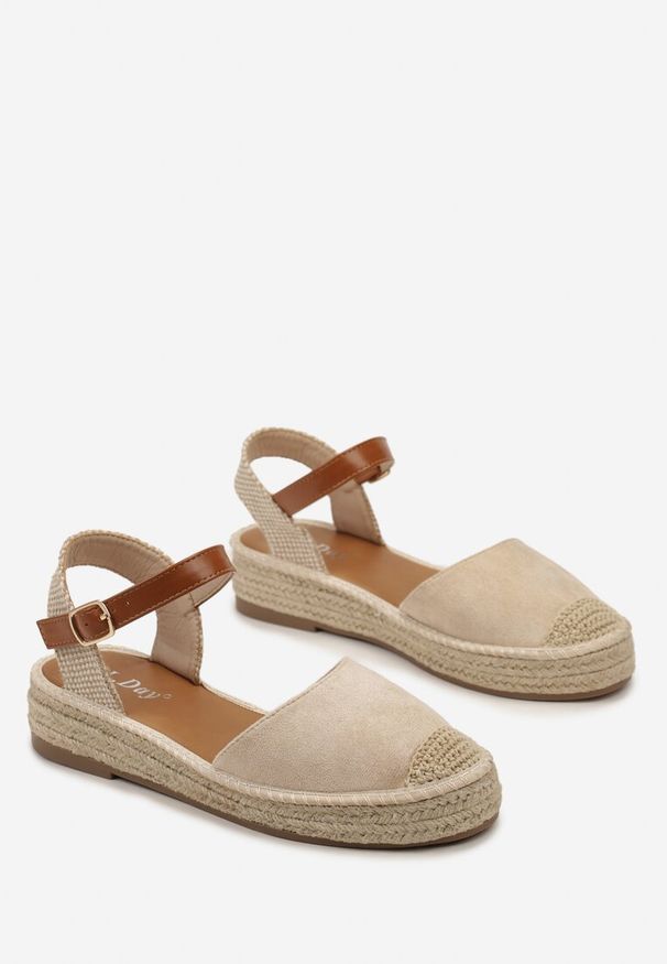 Born2be - Beżowe Sandały na Podeszwie Plecionej z Juty i Zapięciem wokół Kostki Asundia. Kolor: beżowy. Sezon: lato. Styl: wakacyjny, elegancki
