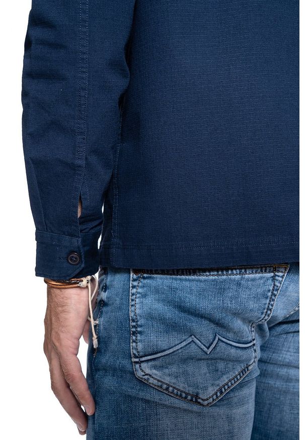 Lee - MĘSKA KOSZULA MATERIAŁOWA LEE 2 PKT OVERSHIRT RELAXED FIT NAVY L67MDO35 112116898. Materiał: materiał