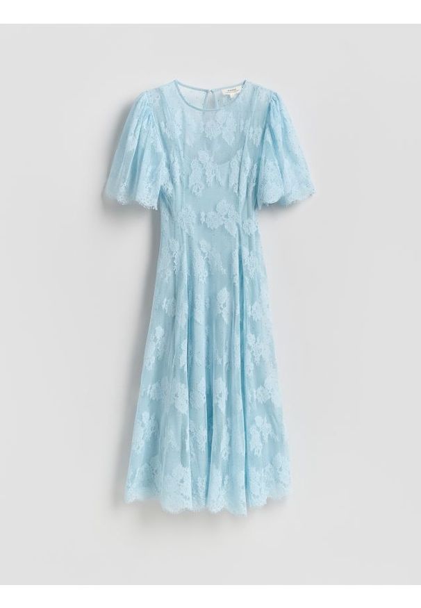 Reserved - Sukienka z koronki - jasnoniebieski. Kolor: niebieski. Materiał: koronka. Wzór: koronka. Typ sukienki: proste
