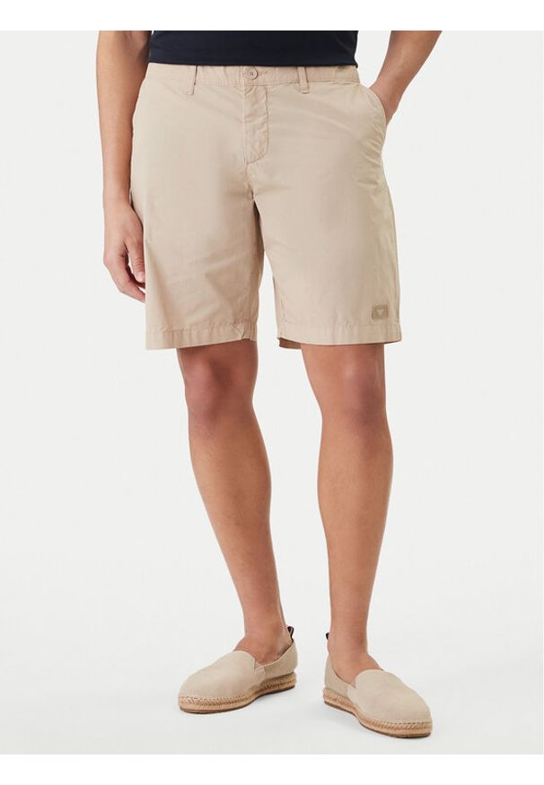 Emporio Armani Szorty sportowe EM000591 AF20428 U6213 Beżowy. Kolor: beżowy. Materiał: bawełna. Styl: sportowy