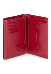 Wittchen - Damski portfel z RFID skórzany z metalowym logo średni. Kolor: czerwony. Materiał: skóra. Wzór: napisy #10