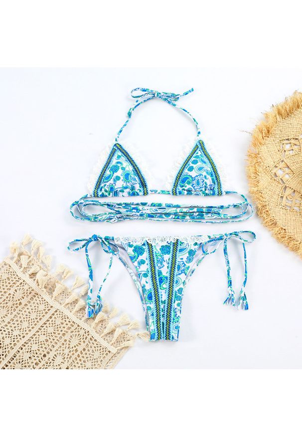 Intica - Bikini wiązane z wysokim wycięciem na plażę i letnie imprezy Shanika. Kolor: wielokolorowy. Materiał: materiał