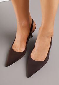 Renee - Brązowe Sandały na Szpilce Typu Slingback Melovelle. Okazja: na co dzień. Kolor: brązowy. Materiał: jeans. Obcas: na szpilce. Styl: elegancki, casual #5