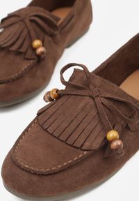 Renee - Brązowe Mokasyny z Koralikami Kokardą i Frędzlami Nahda. Okazja: na co dzień. Kolor: brązowy. Materiał: jeans. Styl: casual, street #3
