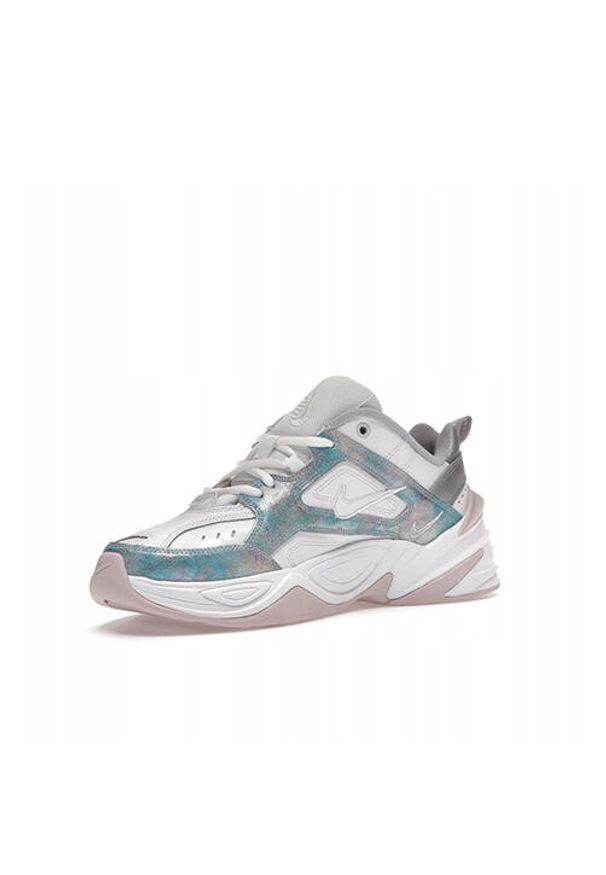 Buty do chodzenia damskie Nike M2K Tekno. Kolor: biały. Sport: turystyka piesza
