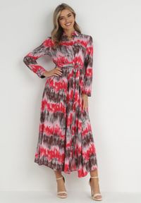Born2be - Czerwona Sukienka Nephohsa. Kolor: czerwony. Materiał: materiał. Długość rękawa: długi rękaw. Typ sukienki: koszulowe. Styl: elegancki. Długość: maxi #2