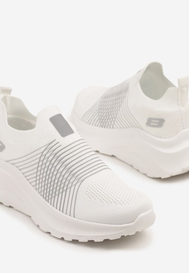 Renee - Biało-Szare Buty Sportowe Sneakersy na Tłoczonej Platformie z Elastyczną Cholewką Velmio. Okazja: na co dzień. Kolor: biały. Materiał: jeans. Szerokość cholewki: normalna. Obcas: na platformie