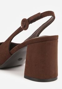 Renee - Brązowe Czółenka na Słupku Typu Slingback Tareina. Okazja: na co dzień. Zapięcie: sprzączka. Kolor: brązowy. Materiał: prążkowany, jeans. Obcas: na słupku. Styl: casual, elegancki #3