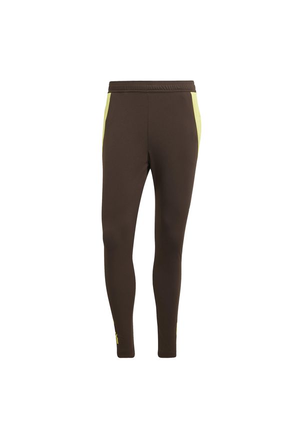 Adidas - Spodnie treningowe Juventus Turin 2024/25. Kolor: brązowy. Sport: piłka nożna