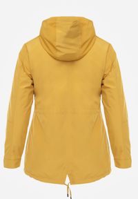 Born2be - Żółto-Granatowa Przejściowa Kurtka Dwustronna Parka z Pikowaniem i Kapturem Tidare. Okazja: na spacer, na co dzień. Kolekcja: plus size. Kolor: żółty. Materiał: poliester, jeans. Styl: casual, sportowy #2