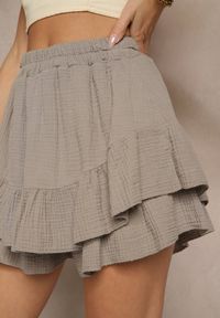 Renee - Beżowe Spódnico-Szorty z Bawełny Ozdobione Falbankami Turanea. Okazja: na co dzień. Kolor: beżowy. Materiał: bawełna. Wzór: aplikacja. Styl: elegancki, casual #4