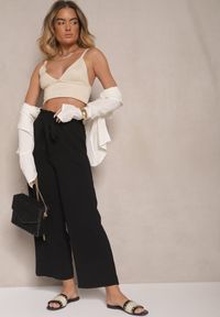 Renee - Czarne Spodnie z Wiskozą o Szerokim Kroju High Waist z Wiązaniem Ivelwia. Okazja: na co dzień. Stan: podwyższony. Kolor: czarny. Materiał: wiskoza. Styl: casual #4