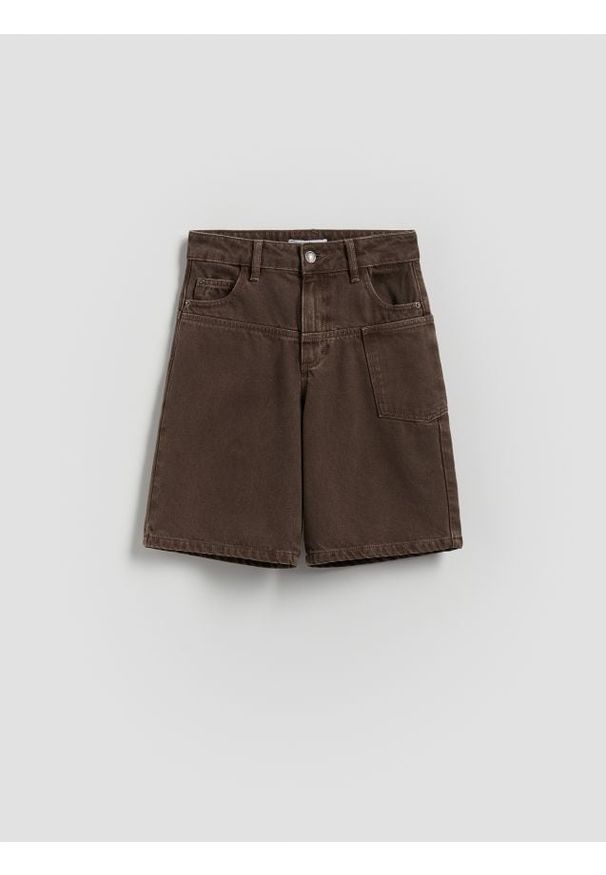 Reserved - Bawełniane szorty - brązowy. Kolor: brązowy. Materiał: bawełna. Styl: klasyczny