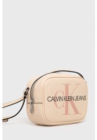 Calvin Klein Jeans Torebka. Kolor: beżowy. Rodzaj torebki: na ramię #4