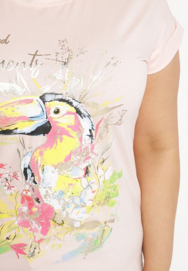 Born2be - Różowy T-shirt z Bawełny z Nadrukiem i Metalicznym Napisem Norsemi. Okazja: na co dzień. Kolor: różowy. Materiał: bawełna. Wzór: napisy, nadruk. Styl: casual