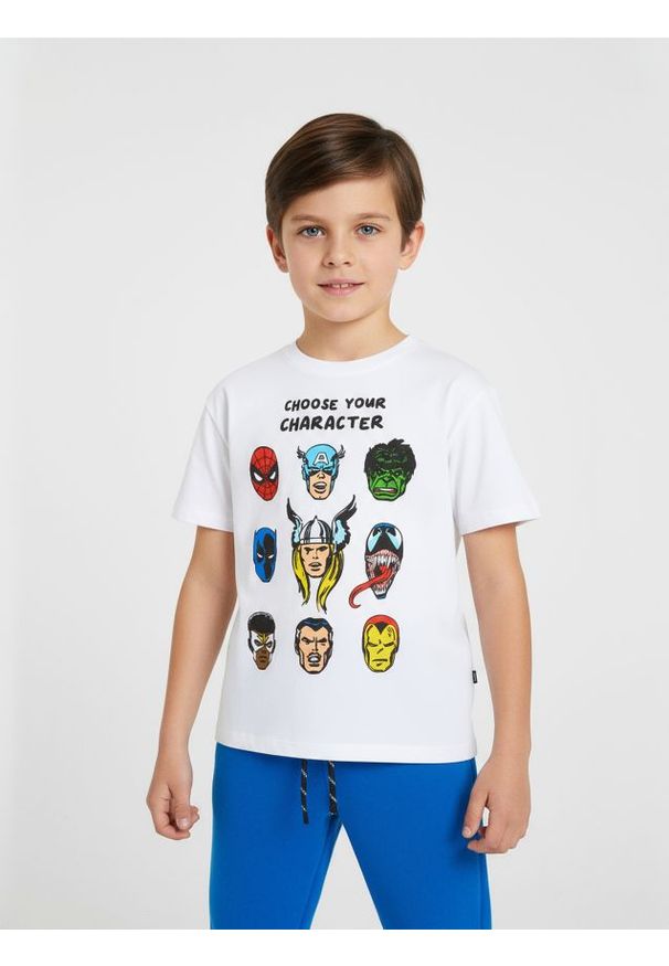 Sinsay - Koszulka Marvel - biały. Kolor: biały. Wzór: motyw z bajki