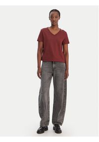 Calvin Klein Jeans T-Shirt LV047B205G Brązowy Relaxed Fit. Kolor: brązowy. Materiał: bawełna #5