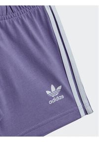 Adidas - adidas Komplet t-shirt i szorty sportowe Trefoil Shorts Tee Set IB8641 Fioletowy Regular Fit. Kolor: fioletowy. Materiał: bawełna
