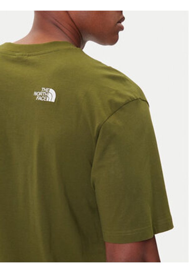 The North Face T-Shirt Simple Dome NF0A87NR Zielony Oversize. Kolor: zielony. Materiał: bawełna
