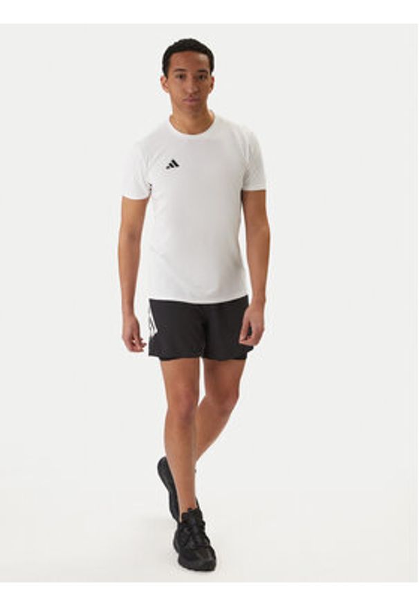 Adidas - adidas Koszulka techniczna Adizero Essentials IN1157 Biały Slim Fit. Kolor: biały. Materiał: syntetyk