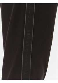 TOMMY HILFIGER - Tommy Hilfiger Spodnie dresowe UW0UW04785 Czarny Regular Fit. Kolor: czarny. Materiał: dresówka #2