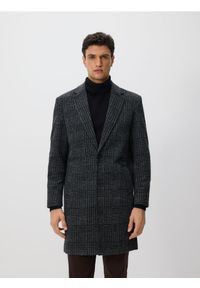 Reserved - Długi płaszcz w kratę - ciemnoszary. Kolor: szary. Materiał: dzianina. Długość: długie