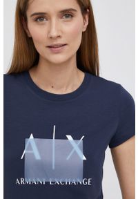 Armani Exchange T-shirt damski kolor granatowy. Okazja: na co dzień. Kolor: niebieski. Materiał: dzianina. Wzór: aplikacja. Styl: casual