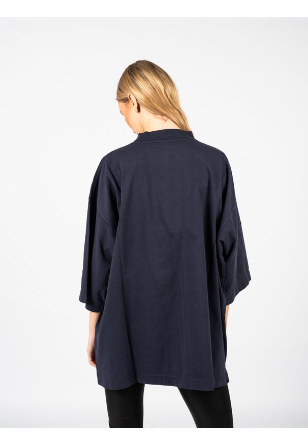 Yeezy Gap Engineered by Balenciaga - Yeezy Gap Engineered By Balenciaga T-Shirt "Logo" | 719614 TMVQ2 | Mężczyzna | Granatowy. Kolor: niebieski. Materiał: bawełna. Wzór: nadruk