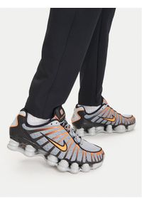 Nike Sneakersy Shox TL AV3595 011 Szary. Kolor: szary. Materiał: materiał #1
