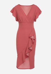 Born2be - Ciemnoróżowa Dopasowana Sukienka z Kopertowym Dekoltem i Falbankami Leolani. Okazja: na co dzień. Typ kołnierza: kołnierz z falbankami. Kolor: różowy. Materiał: jeans. Typ sukienki: kopertowe. Styl: casual, klasyczny #6