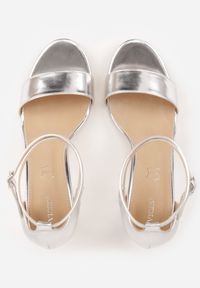 Renee - Srebrne Sandały na Słupku VICES ze Skórzaną Wkładką i Paskami Wokół Kostki Syneilla. Zapięcie: pasek. Kolor: srebrny. Materiał: skóra. Wzór: paski. Obcas: na słupku #5