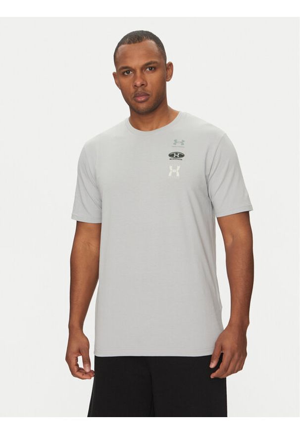 Under Armour T-Shirt EVOL Logo 1390165 Szary Regular Fit. Kolor: szary. Materiał: bawełna, syntetyk