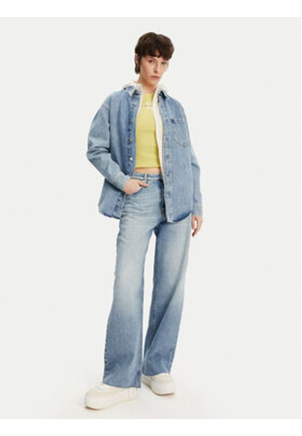 Calvin Klein Jeans Koszula jeansowa J20J225516 Niebieski Relaxed Fit. Kolor: niebieski. Materiał: bawełna