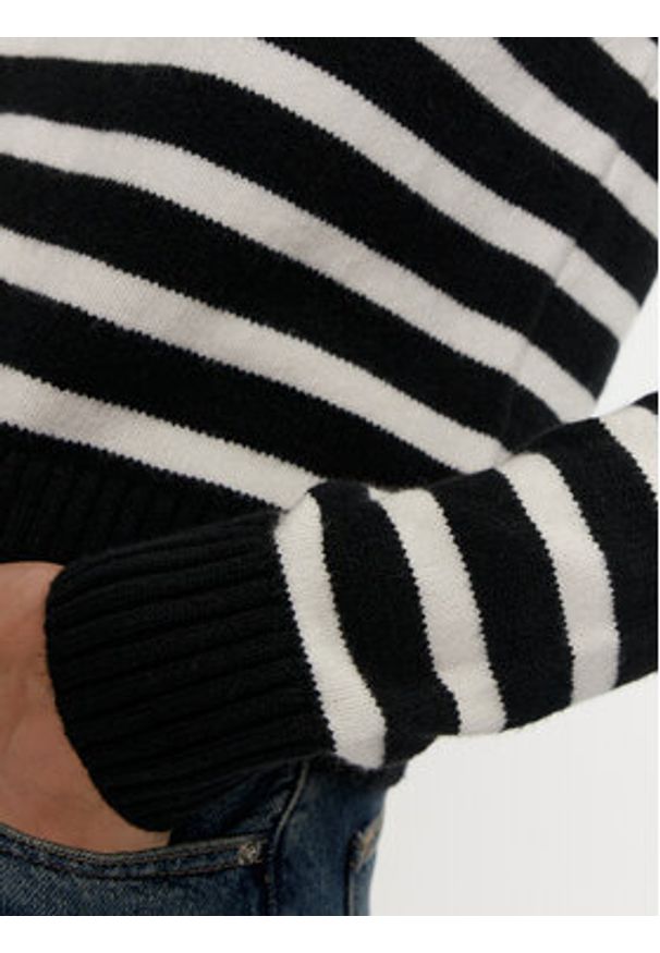 GAP - Gap Sweter 483675-03 Czarny Regular Fit. Kolor: czarny. Materiał: bawełna