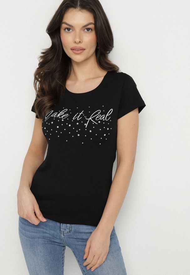 Born2be - Czarny Bawełniane T-shirt z Cyrkoniami i Napisem Readia. Okazja: na co dzień. Kolor: czarny. Materiał: bawełna. Wzór: napisy. Styl: klasyczny, casual