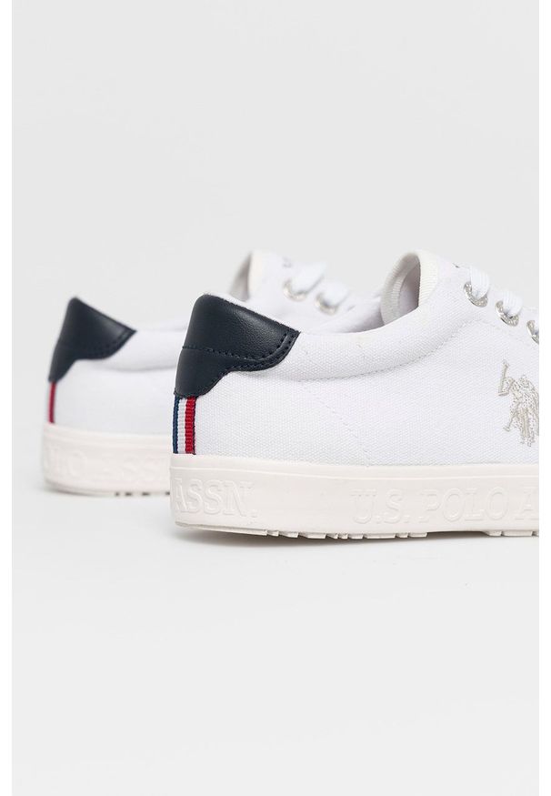 U.S. Polo Assn. - Tenisówki. Nosek buta: okrągły. Zapięcie: sznurówki. Kolor: biały. Materiał: guma