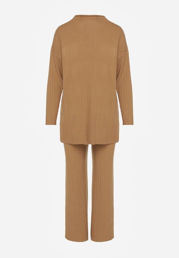 Born2be - Brązowy Prążkowany Komplet Dzianinowy z Bawełną Sweter z Półgolfem i Spodnie Elweda. Kolor: brązowy. Materiał: prążkowany, dzianina, bawełna