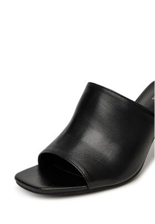 DeeZee Klapki FBN-020-7 Czarny. Kolor: czarny. Materiał: skóra