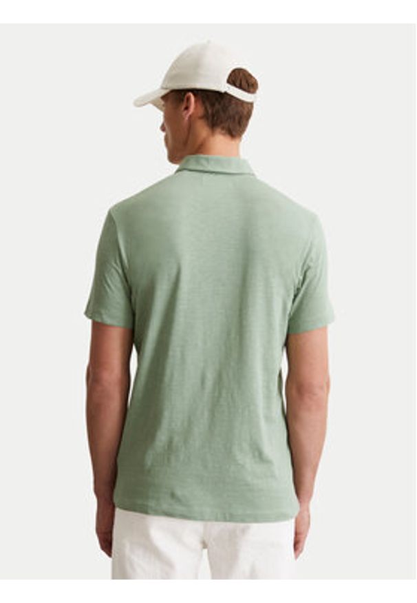 Marc O'Polo Polo 536 2176 53018 Zielony Shaped Fit. Typ kołnierza: polo. Kolor: zielony. Materiał: bawełna