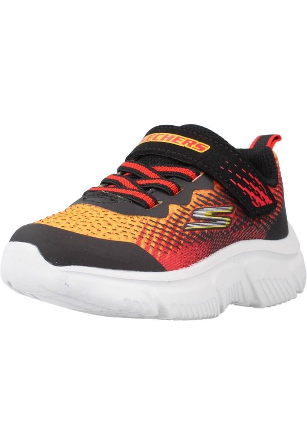 skechers - Tenisówki Skechers Model Go Run 650 Kolor Czerwony. Kolor: czerwony. Materiał: syntetyk, tkanina. Model: Skechers Sport. Sport: bieganie