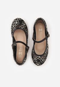 Born2be - Czarne Siateczkowe Balerinki z Paskiem z Klamerką i Haftowanymi Kwiatami Erolea. Okazja: na co dzień, na uczelnię. Zapięcie: pasek. Kolor: czarny. Materiał: jeans. Wzór: haft, kwiaty. Styl: casual #2