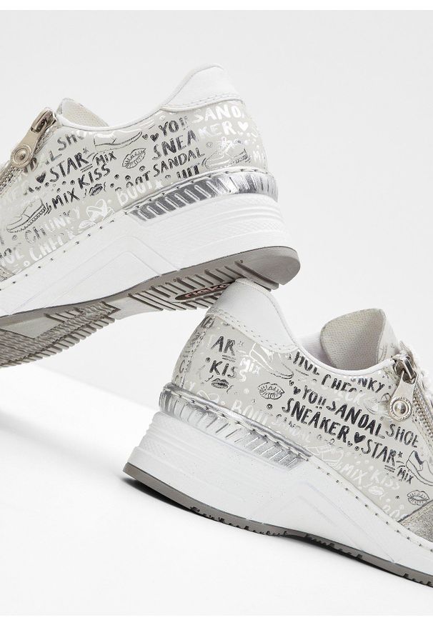 bonprix - Sneakersy Rieker. Kolor: srebrny. Wzór: aplikacja