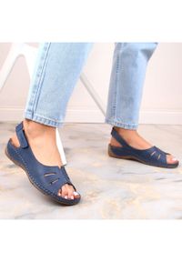 Skórzane komfortowe sandały damskie na rzep granatowe Helios 117 niebieskie. Zapięcie: rzepy. Kolor: niebieski. Materiał: skóra #8