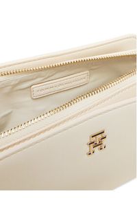 TOMMY HILFIGER - Tommy Hilfiger Torebka Th Logotape Camera Bag AW0AW17229 Beżowy. Kolor: beżowy. Materiał: skórzane #4