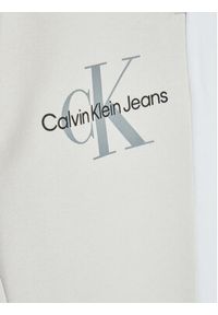 Calvin Klein Jeans Spodnie dresowe IB0IB01360 Szary Regular Fit. Kolor: szary. Materiał: bawełna #3