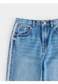 Reserved - Jeansy straight z lampasami - niebieski. Kolor: niebieski #1