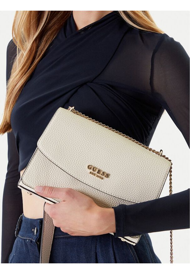 Guess Torebka Calista HWBG73 34210 Écru. Kolor: kremowy. Materiał: skórzane