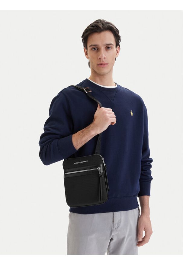 Emporio Armani Saszetka EM005400 AF14637 UC001 Czarny. Kolor: czarny. Materiał: poliamid, nylon
