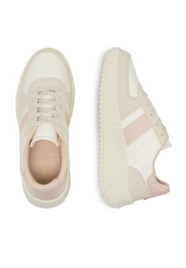 DeeZee Sneakersy Abha WAG1217111A Beżowy. Kolor: beżowy. Materiał: skóra