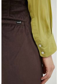 Levi's® - Levi's spodnie damskie kolor brązowy szerokie high waist. Okazja: na spotkanie biznesowe. Stan: podwyższony. Kolor: brązowy. Materiał: tkanina, welur. Styl: biznesowy #2